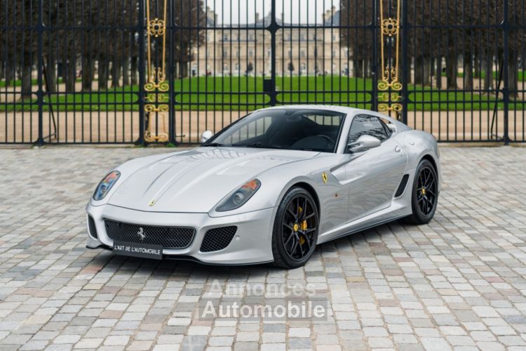 Ferrari 599 GTO *Argento Nürburgring* - <small></small> 875.000 € <small>TTC</small> - #1