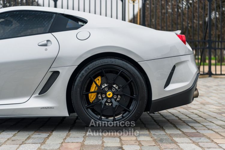 Ferrari 599 GTO *Argento Nürburgring* - <small></small> 875.000 € <small>TTC</small> - #45