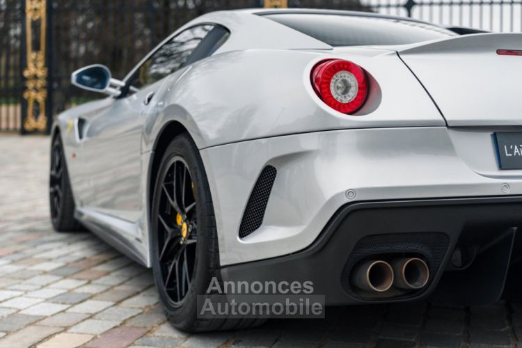 Ferrari 599 GTO *Argento Nürburgring* - <small></small> 875.000 € <small>TTC</small> - #54