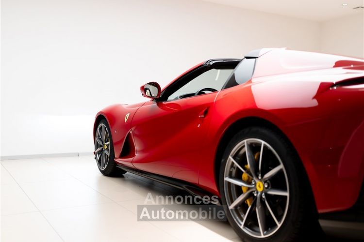 Ferrari 812 Superfast 6.5 V12 800CH - <small></small> 524.900 € <small>TTC</small> - #8