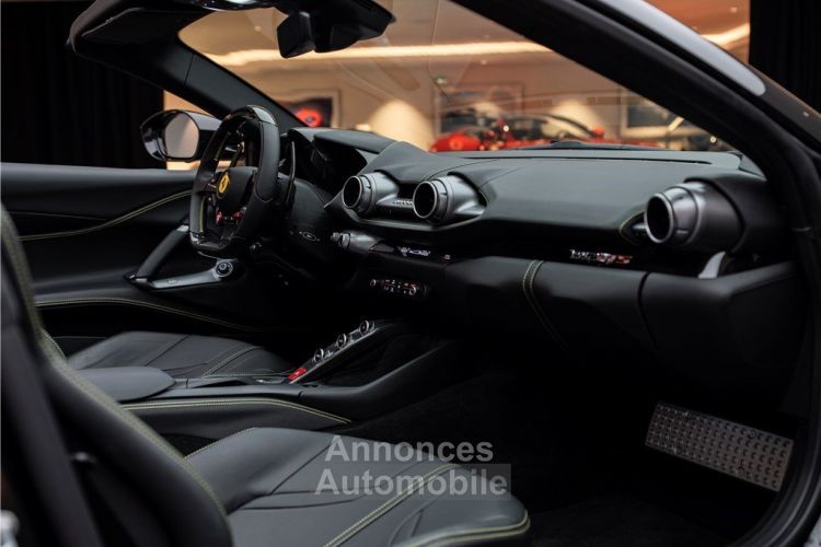 Ferrari 812 Superfast 6.5 V12 800CH - <small></small> 499.900 € <small>TTC</small> - #48