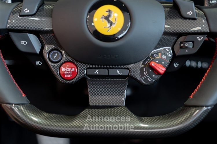 Ferrari 812 Superfast Cabriolet 6.5 V12 800CH - <small></small> 499.900 € <small>TTC</small> - #32