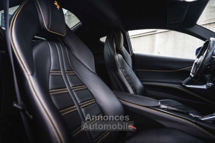 Ferrari 812 Superfast Carbon Alcantara Belgian - <small></small> 299.900 € <small>TTC</small> - #25