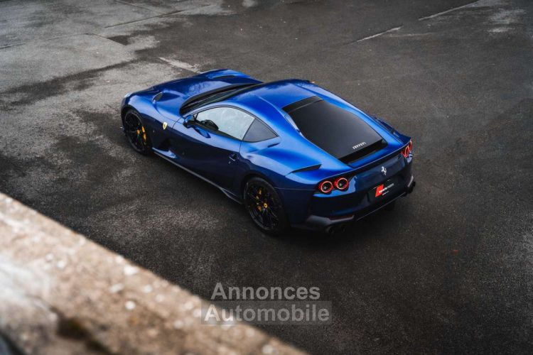 Ferrari 812 Superfast Carbon Alcantara Belgian - <small></small> 299.900 € <small>TTC</small> - #29