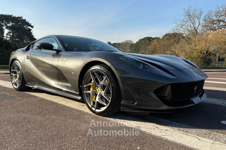 Ferrari 812 Superfast Ferrari 812 Superfast 6.5 V12 800 CH - <small></small> 419.000 € <small></small> - #43