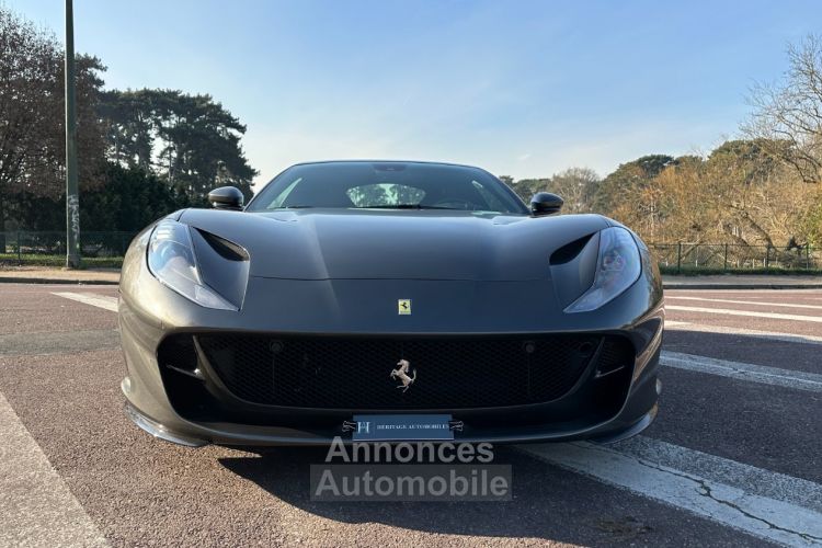 Ferrari 812 Superfast Ferrari 812 Superfast 6.5 V12 800 CH - <small></small> 419.000 € <small></small> - #47