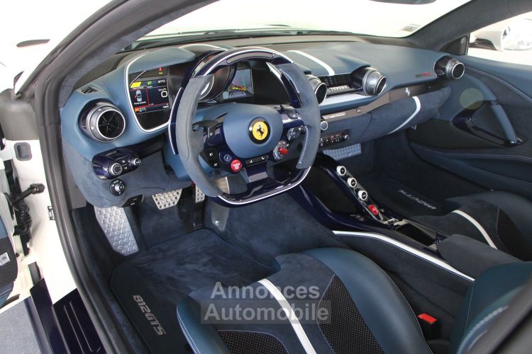 Ferrari 812 Superfast GTS V12 800ch - <small>A partir de </small>4.590 EUR <small>/ mois</small> - #27