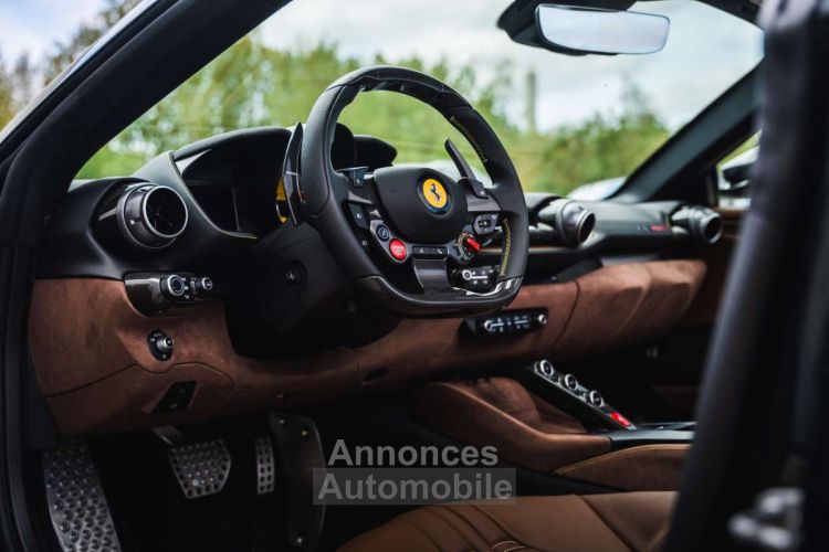 Ferrari 812 Superfast GTS Verde Zeltweg Carbon Racing Seats - <small></small> 495.000 € <small>TTC</small> - #24