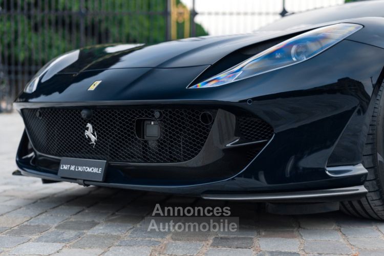 Ferrari 812 Superfast GTS *Blu Ultrascuro* - <small></small> 489.000 € <small>TTC</small> - #42