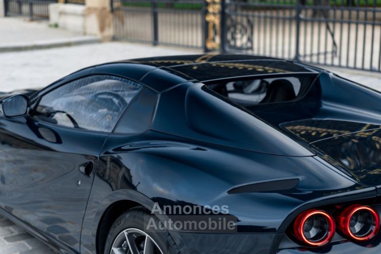 Ferrari 812 Superfast GTS *Blu Ultrascuro* - <small></small> 489.000 € <small>TTC</small> - #52