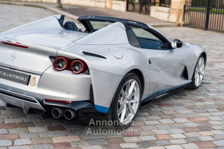 Ferrari 812 Superfast GTS *Tailor Made - Agnelli* - <small></small> 549.000 € <small>TTC</small> - #60