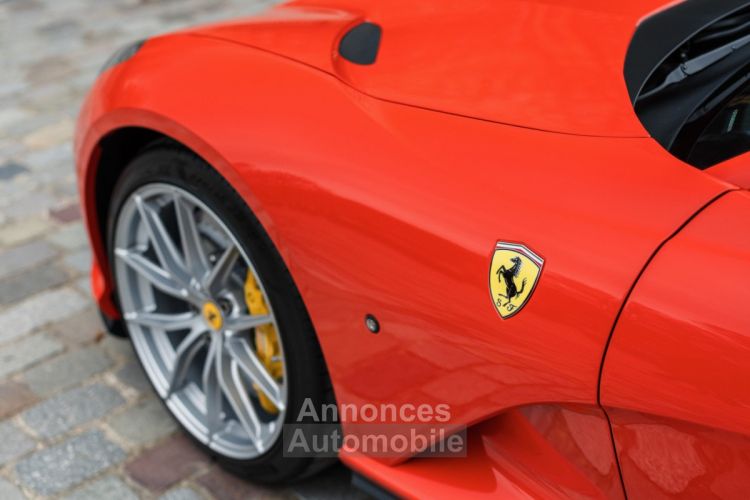 Ferrari 812 Superfast *Rare Spec* - <small></small> 334.900 € <small>TTC</small> - #43