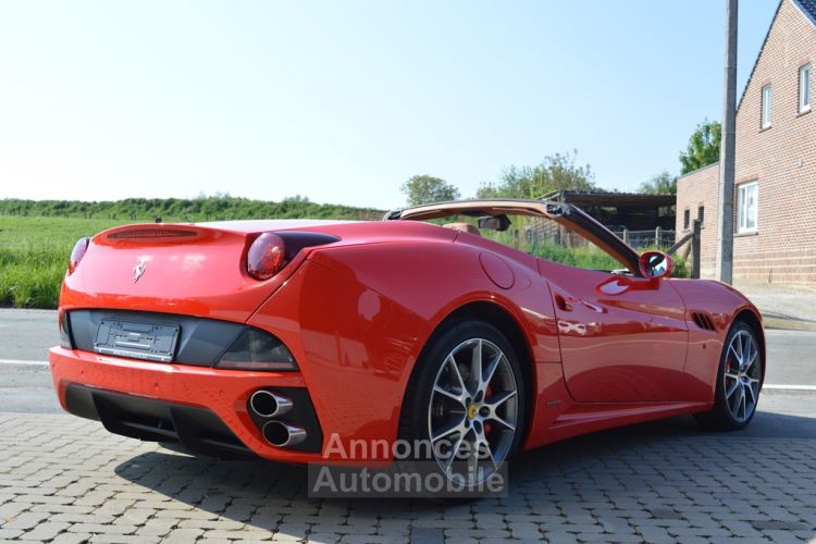 Ferrari California +30 !! V8 4.3i 490ch Historique Complet !! - <small></small> 124.900 € <small></small> - #2