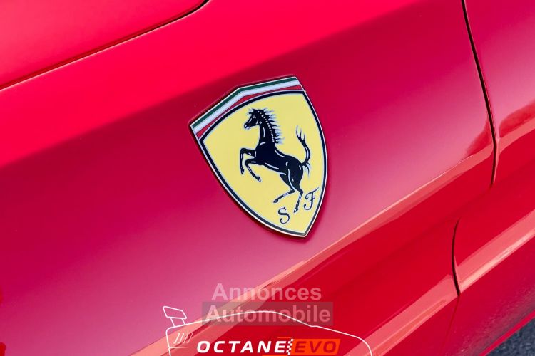 Ferrari California T - <small></small> 154.999 € <small>TTC</small> - #24