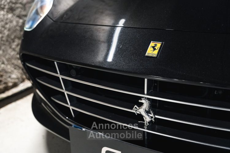 Ferrari California T (2) V8 3.9 560 - <small>A partir de </small>1.970 EUR <small>/ mois</small> - #7