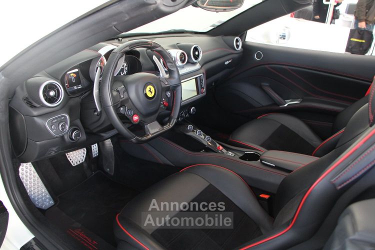 Ferrari California T V8 4.0 560ch Handling Special - <small>A partir de </small>990 EUR <small>/ mois</small> - #18