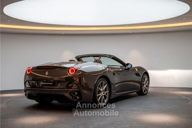 Ferrari California V8 4.3 460CH - <small></small> 119.900 € <small>TTC</small> - #43