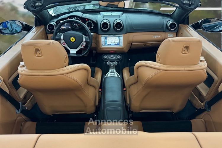 Ferrari California V8 4.3 L 460 Climatisation automatique bizone Écran tactile Régulateur de vitesse Garantie Power15 chez Ferrari possible ! - <small></small> 119.990 € <small>TTC</small> - #15