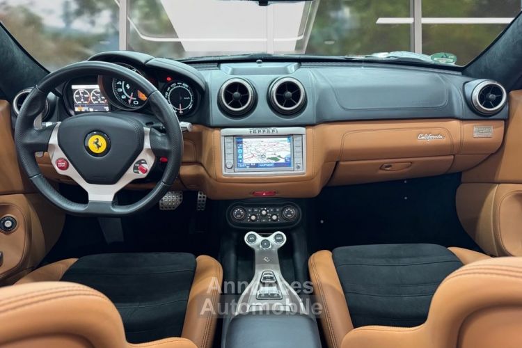 Ferrari California V8 4.3 L 460 Climatisation automatique bizone Écran tactile Régulateur de vitesse Garantie Power15 chez Ferrari possible ! - <small></small> 119.990 € <small>TTC</small> - #16