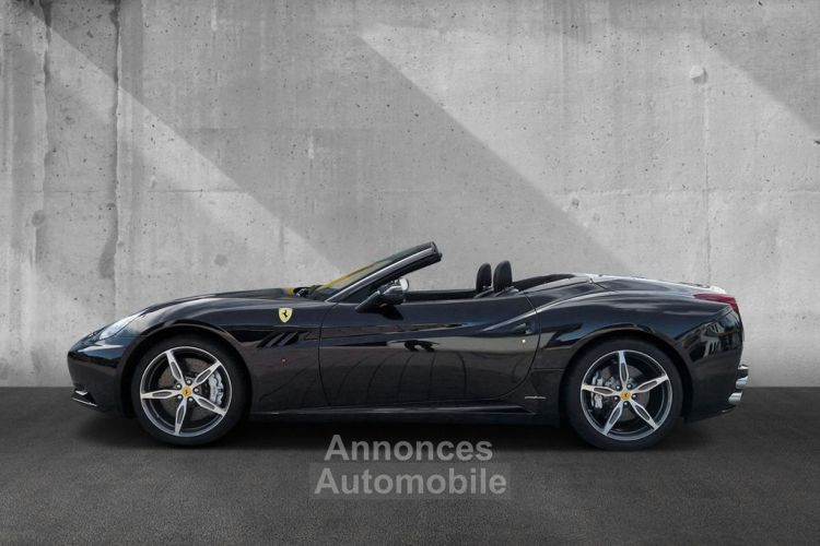 Ferrari California V8 4.3 L 460 Climatisation automatique bizone Pack sport  Sièges sport et chauffants Garantie FERRARI Approved 08/2024 Reconductible ! - <small></small> 132.990 € <small>TTC</small> - #5