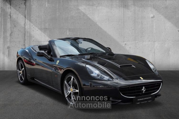 Ferrari California V8 4.3 L 460 Climatisation automatique bizone Pack sport  Sièges sport et chauffants Garantie FERRARI Approved 08/2024 Reconductible ! - <small></small> 132.990 € <small>TTC</small> - #12