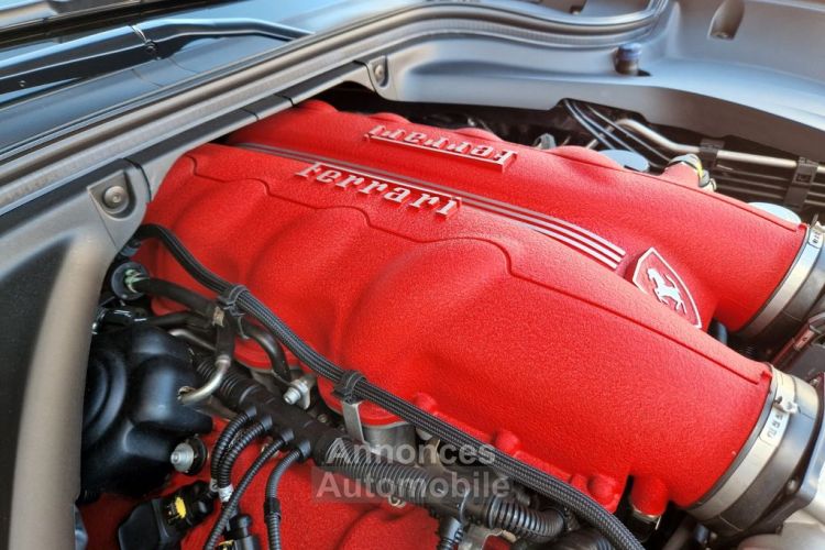 Ferrari California V8 4.3 L 460 Climatisation automatique bizone Pack sport  Sièges sport et chauffants Garantie FERRARI Approved 08/2024 Reconductible ! - <small></small> 132.990 € <small>TTC</small> - #16