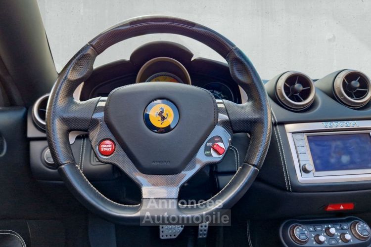 Ferrari California V8 4.3 L 460 Climatisation automatique bizone Pack sport  Sièges sport et chauffants Garantie FERRARI Approved 08/2024 Reconductible ! - <small></small> 132.990 € <small>TTC</small> - #26