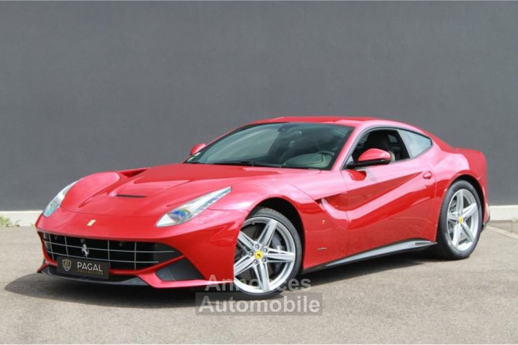 Ferrari F12 Berlinetta 1.HAND | ROSSO FUOCO - <small></small> 253.900 € <small>TTC</small> - #1