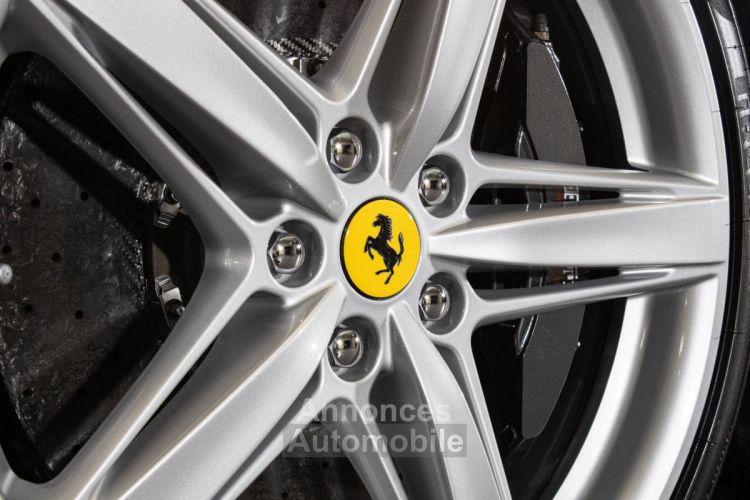 Ferrari F12 Berlinetta V12 6.0 740ch  - <small></small> 239.900 € <small>TTC</small> - #10