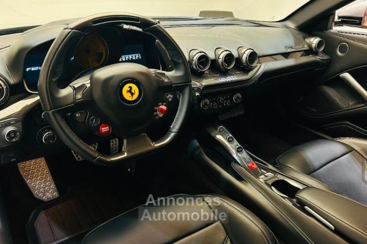 Ferrari F12 Berlinetta V12 6.3 740ch - <small></small> 264.900 € <small>TTC</small> - #2