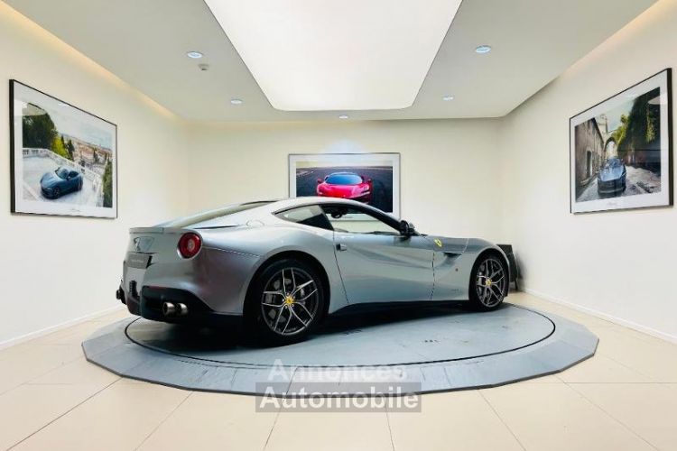 Ferrari F12 Berlinetta V12 6.3 740ch - <small></small> 264.900 € <small>TTC</small> - #3