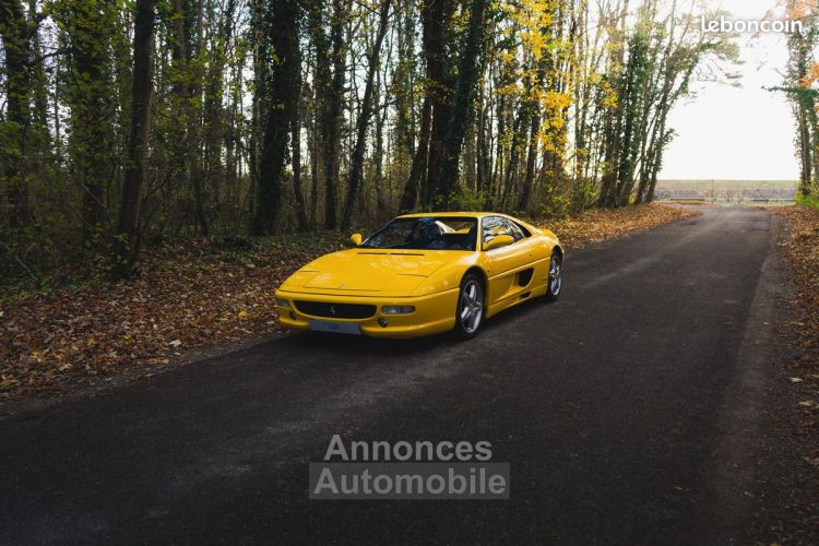 Ferrari F355 GTS 2.7 Boîte Mécanique Origine Pozzi - <small></small> 164.900 € <small>TTC</small> - #1