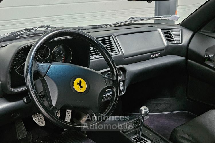 Ferrari F355 F355 SPIDER MANUAL - <small></small> 135.000 € <small>TTC</small> - #25