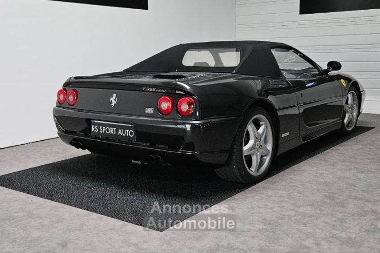 Ferrari F355 F355 SPIDER MANUAL - <small></small> 135.000 € <small>TTC</small> - #35