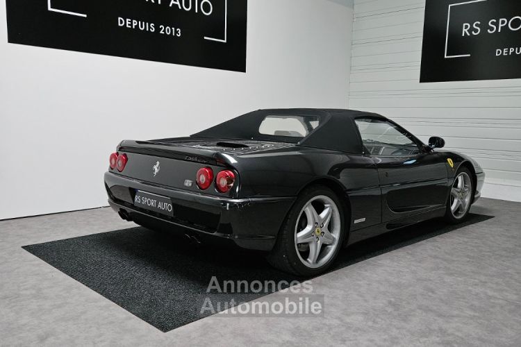 Ferrari F355 F355 SPIDER MANUAL - <small></small> 135.000 € <small>TTC</small> - #43