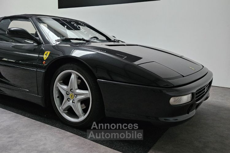 Ferrari F355 F355 SPIDER MANUAL - <small></small> 135.000 € <small>TTC</small> - #46