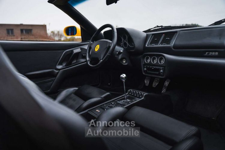 Ferrari F355 GTS Manual Full Service History - <small></small> 145.000 € <small>TTC</small> - #27