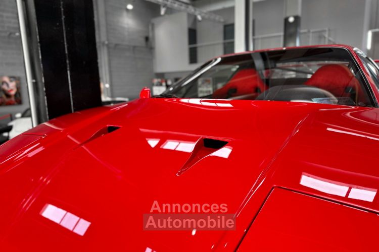 Ferrari F40 Ferrari F40 – CLASSICHE – HISTORIQUE COMPLET - <small></small> 2.550.000 € <small></small> - #31