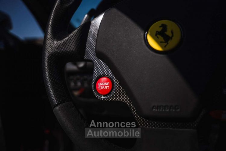 Ferrari F430 430 Scuderia Rosso Racing Livery Gold Wheels - <small></small> 249.900 € <small>TTC</small> - #22