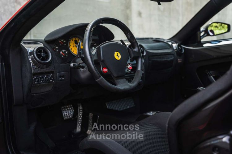 Ferrari F430 430 Scuderia Rosso Racing Livery Gold Wheels - <small></small> 249.900 € <small>TTC</small> - #35