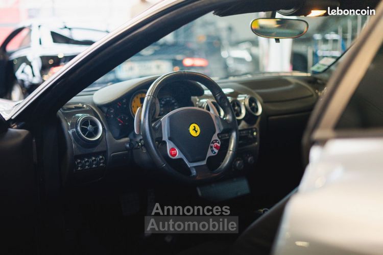 Ferrari F430 F1 Carnet d'entretien exclusivement Factures depuis sa  neuve - <small></small> 114.900 € <small>TTC</small> - #7