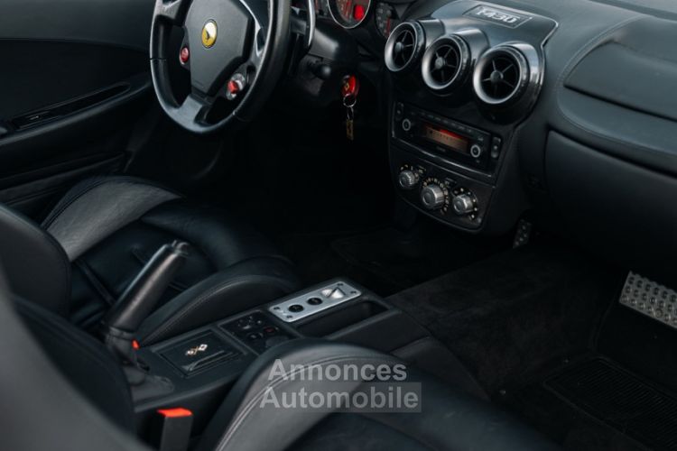 Ferrari F430 – Grigio Silverstone Pack Carbone Intérieur Complet Première Main Française - <small></small> 114.900 € <small></small> - #12