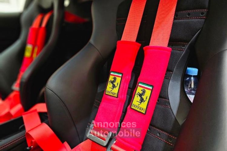 Ferrari F8 Tributo - <small></small> 349.900 € <small>TTC</small> - #14