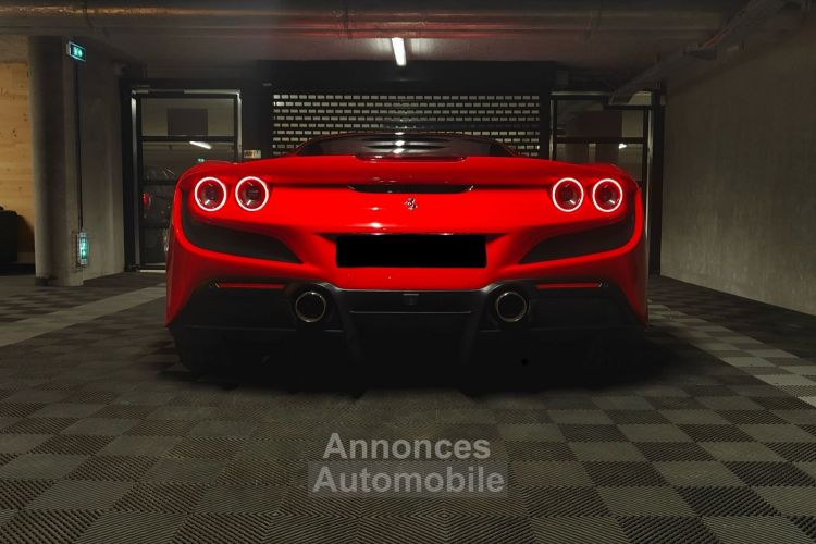 Ferrari F8 Tributo - <small></small> 339.900 € <small>TTC</small> - #2