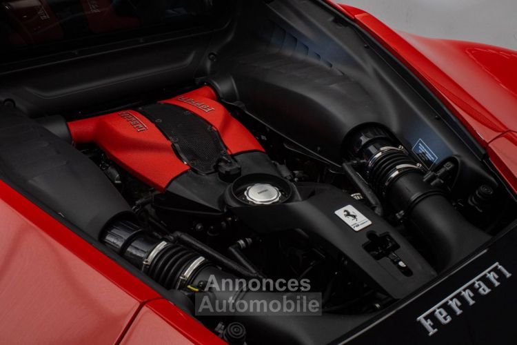 Ferrari F8 Tributo 3.9  V8 BiTurbo 720ch  - <small></small> 339.900 € <small>TTC</small> - #10