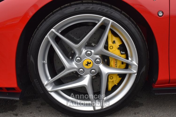 Ferrari F8 Tributo 3.9 720 - <small></small> 300.000 € <small>TTC</small> - #16