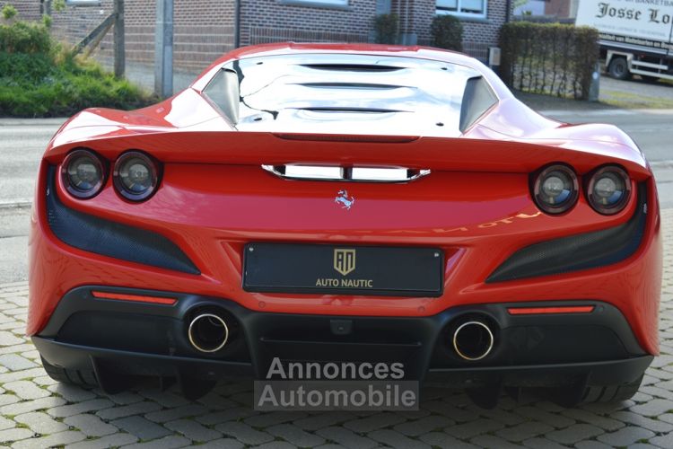 Ferrari F8 Tributo 3.9 V8 BiTurbo 1 MAIN - 11.000 km - NEUVE - <small></small> 282.900 € <small></small> - #4