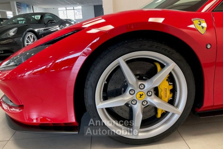 Ferrari F8 Tributo 3.9 V8 BITURBO 720CH - <small></small> 329.900 € <small>TTC</small> - #16