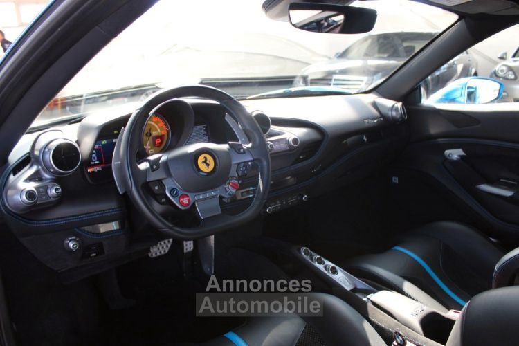 Ferrari F8 Tributo CARBON * LIFT * AFFICHAGE PASSAGER * LED * GARANTIE FERRARI 2025 - <small></small> 294.990 € <small></small> - #7