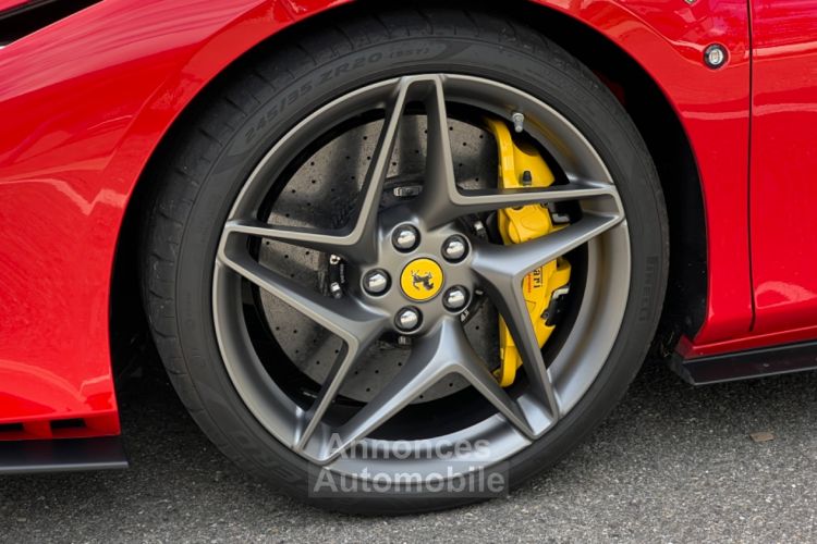 Ferrari F8 Tributo Ferrari F8 Tributo - LOA 1 757,62 euros par mois - Volant LED Carbone - Lift - échappement Sport - Ecran Display passager - <small></small> 349.990 € <small>TTC</small> - #3